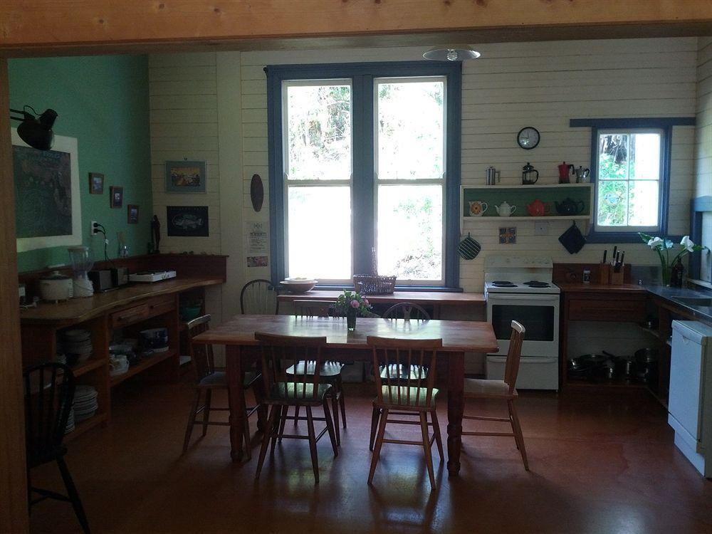The Innlet, Country Apartments And Cottages Колингууд Екстериор снимка